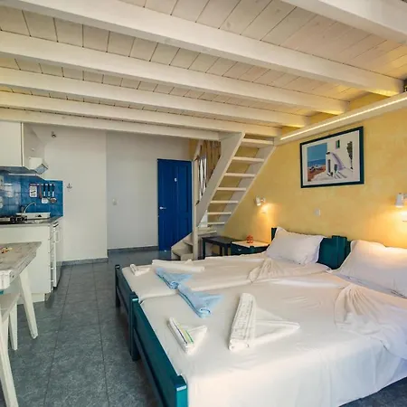 Anna Maria * Aliki (Paros)