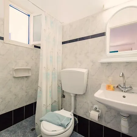 Anna Maria Aliki (Paros)