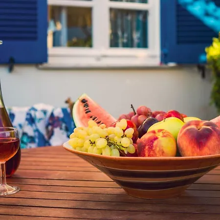 Anna Maria Aliki (Paros)