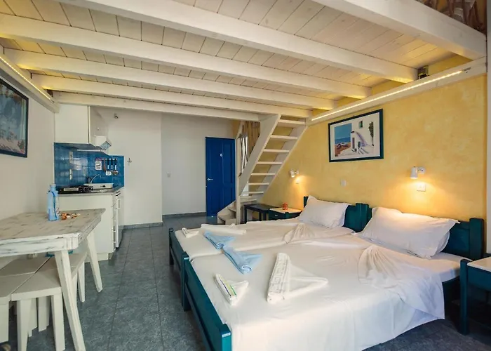 Anna Maria * Aliki (Paros)